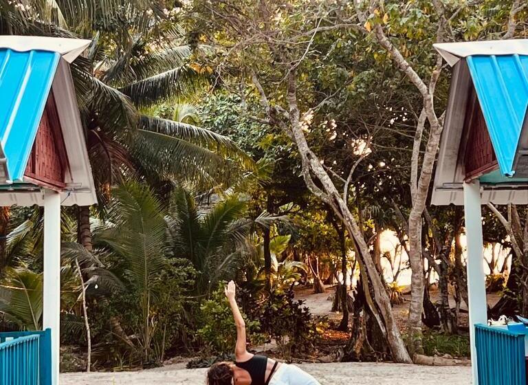 ホテル Blue Sea Restaurant & Bungalows