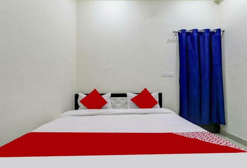 Hotel Flagship Roister Inn Near Gomti Riverfront Park