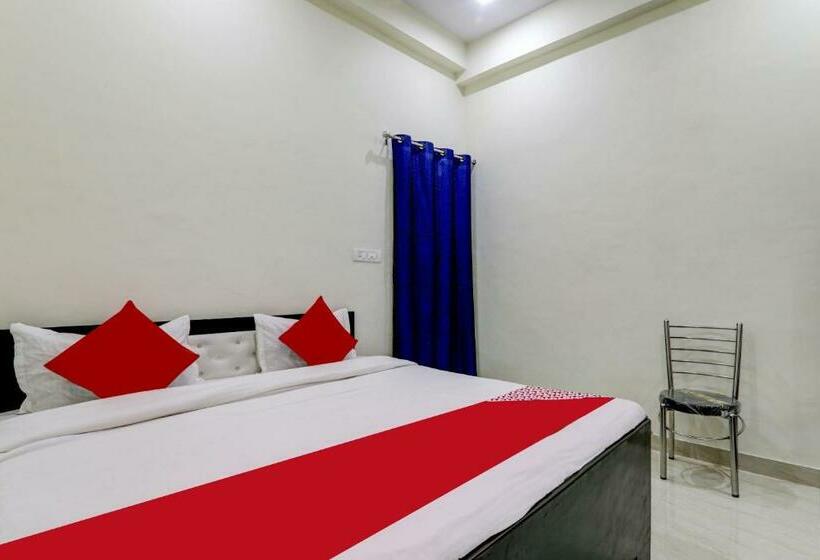 Hotel Flagship Roister Inn Near Gomti Riverfront Park