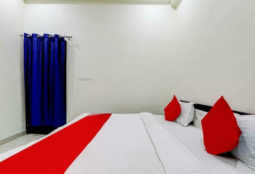 Hotel Flagship Roister Inn Near Gomti Riverfront Park