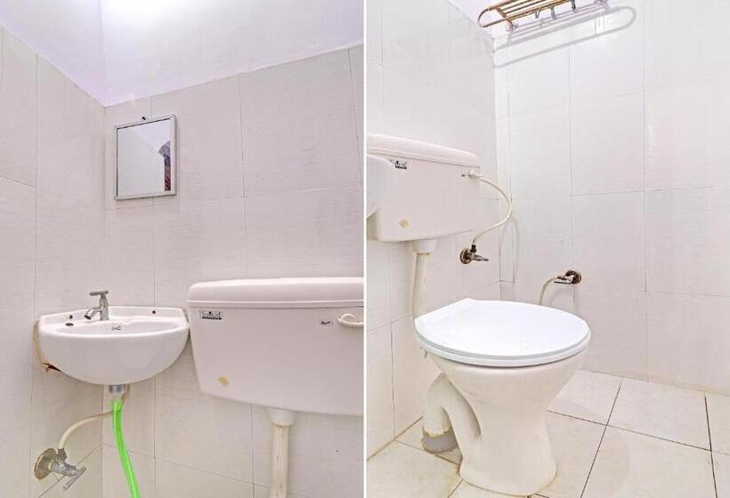 Отель Oyo Flagship 80518  Vrv Homestay