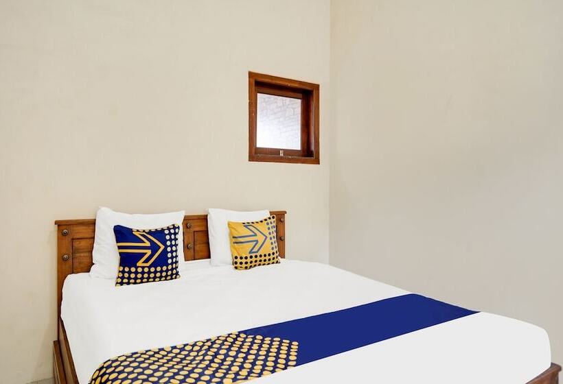 ホテル Spot On 92114 Homestay Riverside Duko