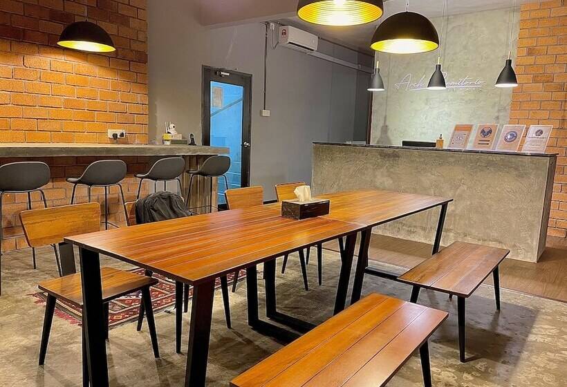 Arch Dormitorio Cenang Hostel