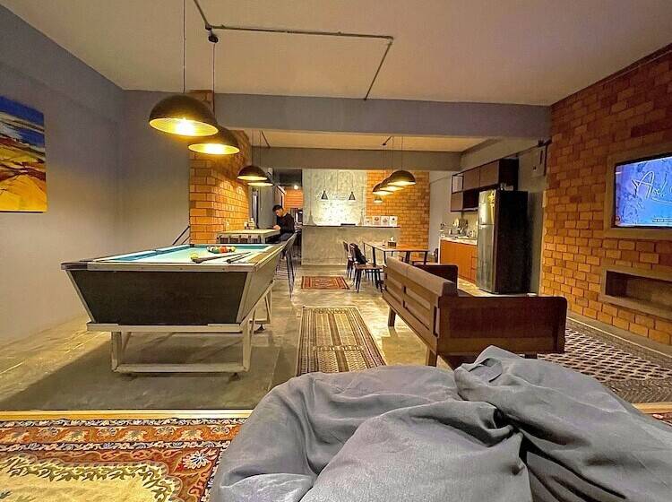 Arch Dormitorio Cenang Hostel