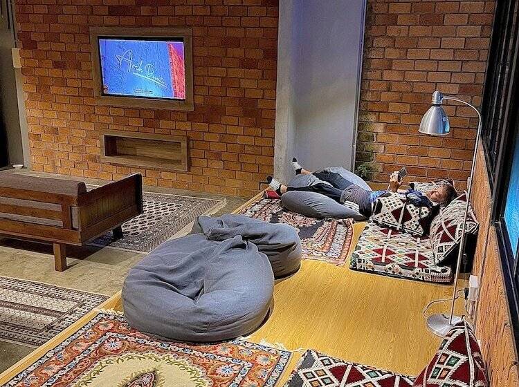 Arch Dormitorio Cenang Hostel