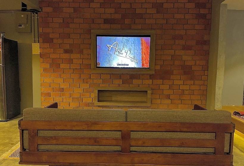 Arch Dormitorio Cenang Hostel