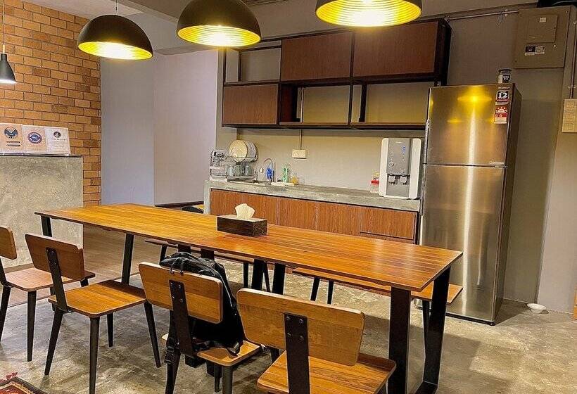 Arch Dormitorio Cenang Hostel