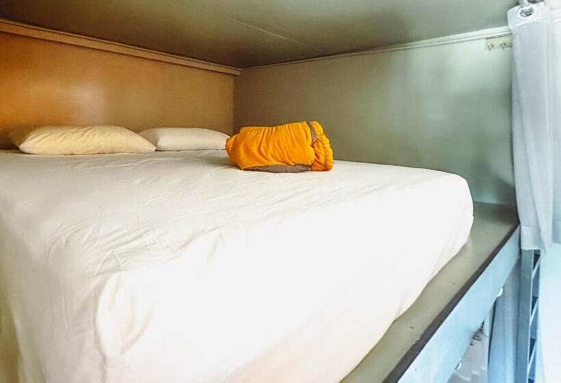 Arch Dormitorio Cenang    Hostel