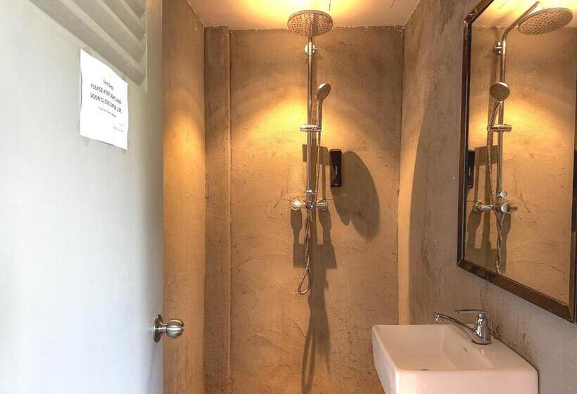 Arch Dormitorio Cenang Hostel