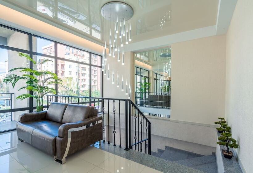 Aura Hotel Tbilisi