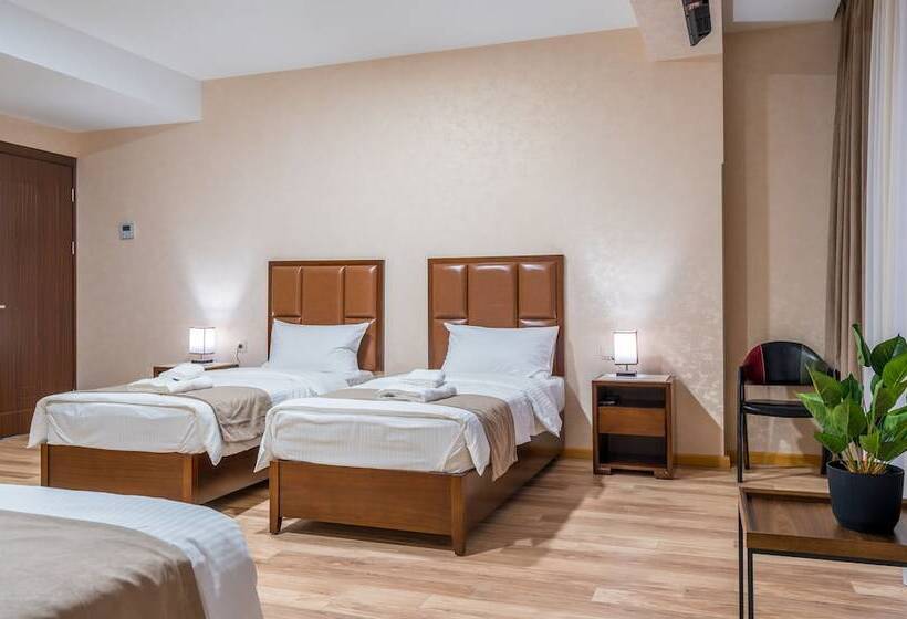 Aura Hotel Tbilisi