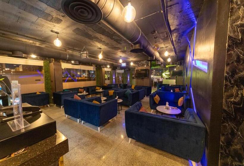 Burj Al Hayat Hotel Suites Al Olaya