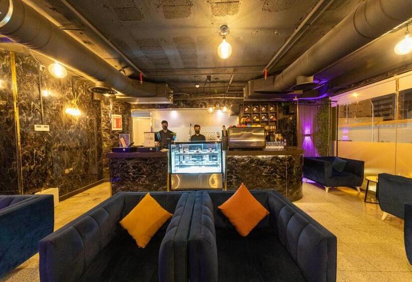 Burj Al Hayat Hotel Suites Al Olaya