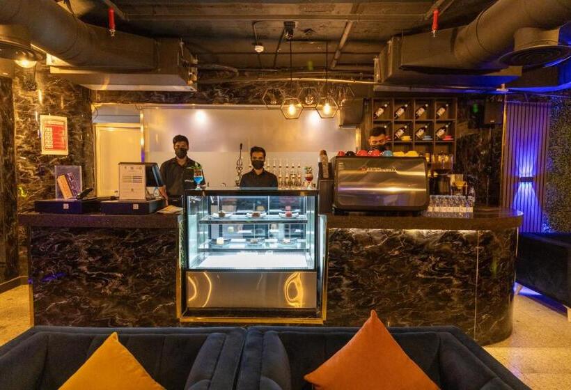 Burj Al Hayat Hotel Suites Al Olaya