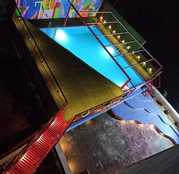 Gods County Hotels & Resorts