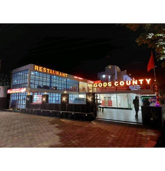 Gods County Hotels & Resorts