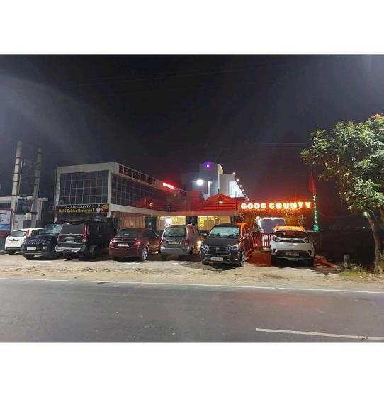 Gods County Hotels & Resorts