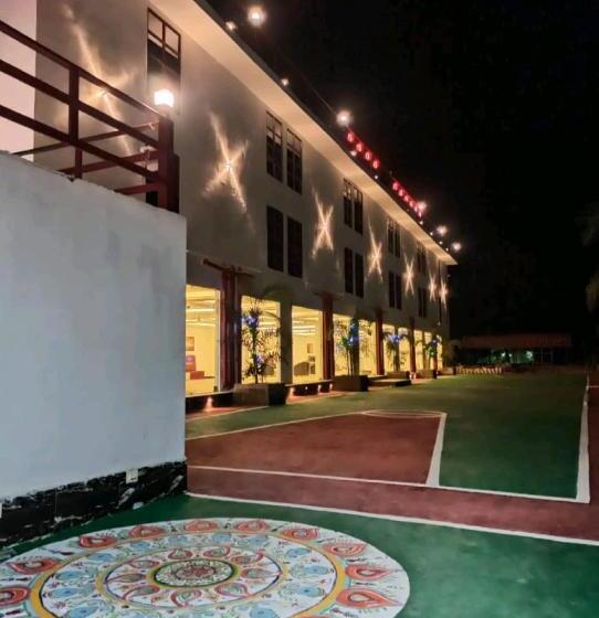 Gods County Hotels & Resorts