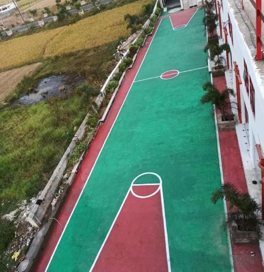 Gods County Hotels & Resorts