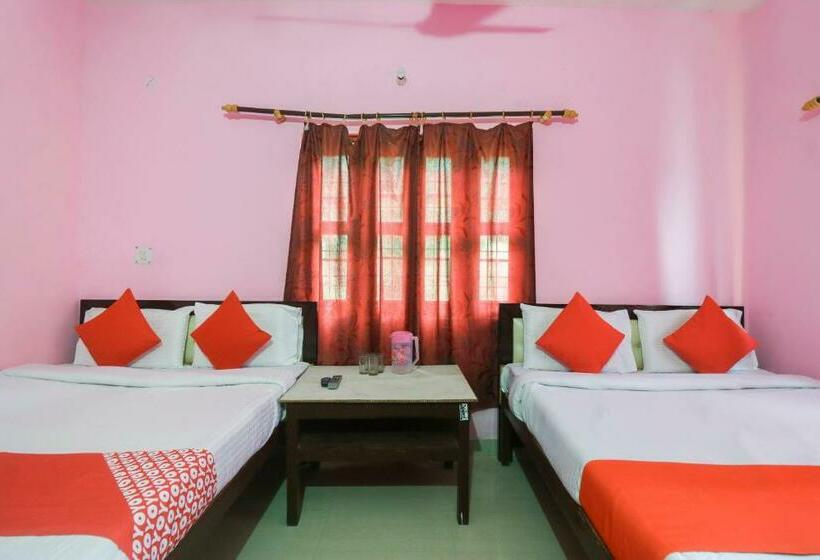 Отель Oyo 61666 Hariyali Resort