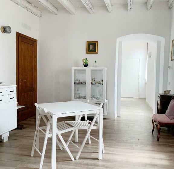 La Cascina Bed & Breakfast