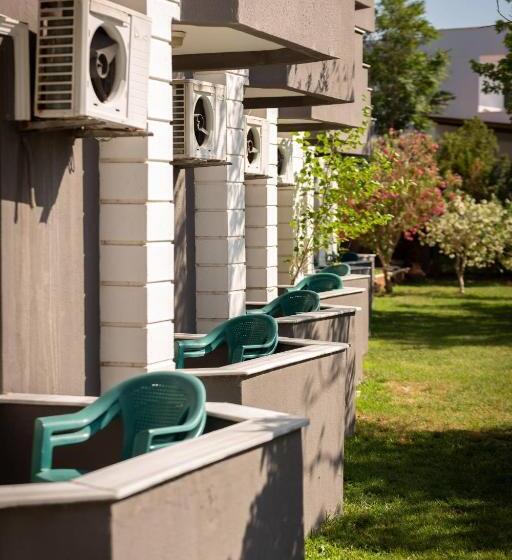 Отель Aqua Nina