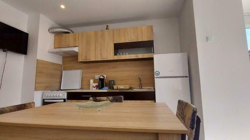 Пансион Apartment Jasmin