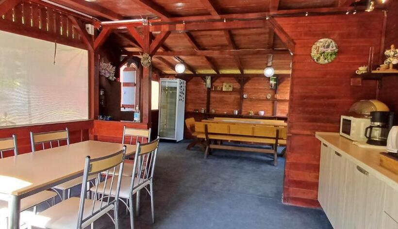 פנסיון Casa Ella