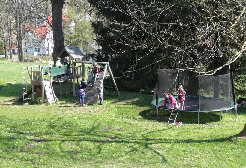 هاستل Horská Chata Hubert