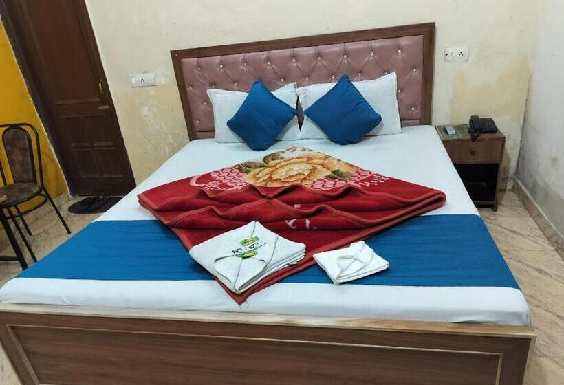 酒店 Holiday Inn Paradise