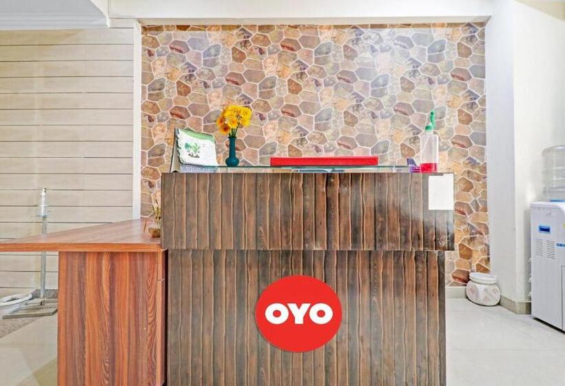 酒店 Oyo 85492 Star Residency