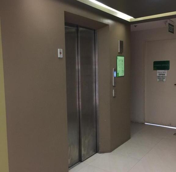 호텔 Staycation Condo With Pool Near Sm Tungko, Bulacan