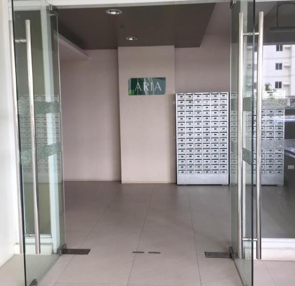 호텔 Staycation Condo With Pool Near Sm Tungko, Bulacan