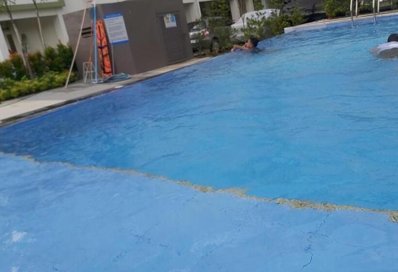 호텔 Staycation Condo With Pool Near Sm Tungko, Bulacan