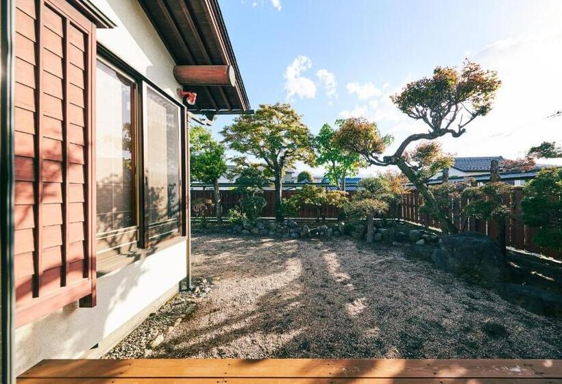 Пансион Machi Jū Kyakushitsu Chichibu Yado Vacation Stay 42532v