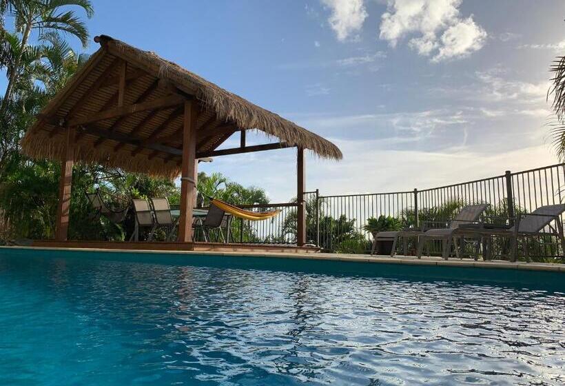 Bed and Breakfast Island Views