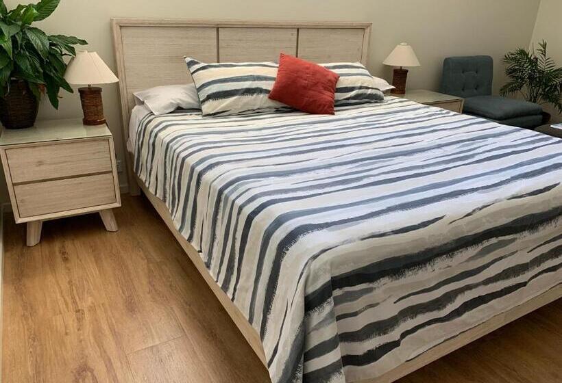 Bed and Breakfast Island Views