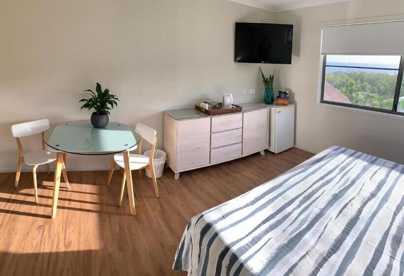 Bed and Breakfast Island Views