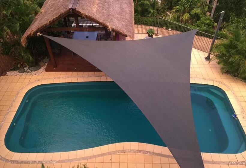 Bed and Breakfast Island Views