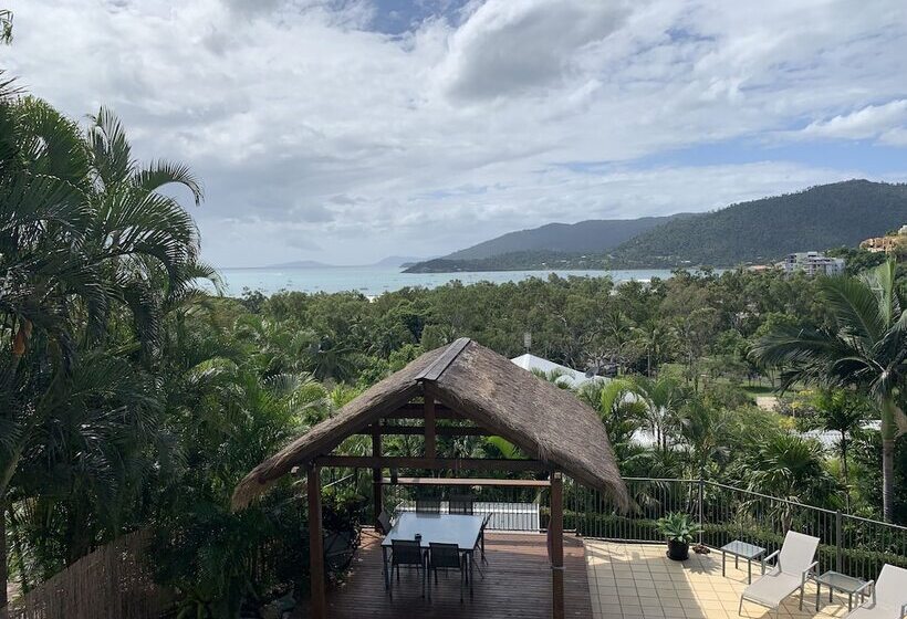 Bed and Breakfast Island Views