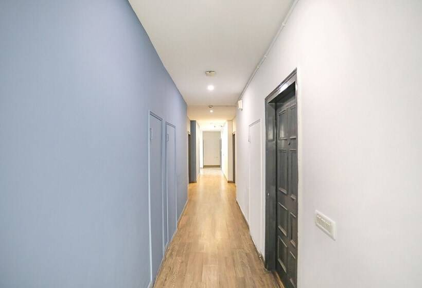 Fabhotel F9 Sector 51