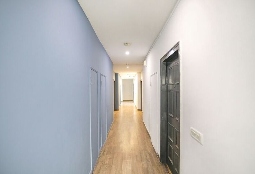 Fabhotel F9 Sector 51