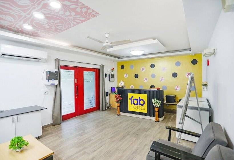 Fabhotel F9 Sector 51