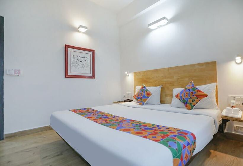 Fabhotel F9 Sector 51