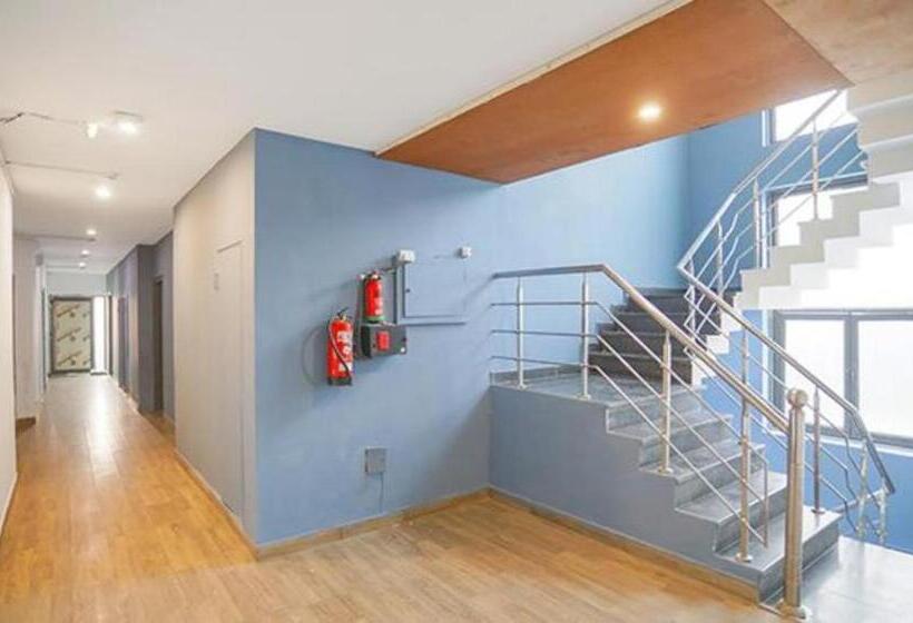 Fabhotel F9 Sector 51