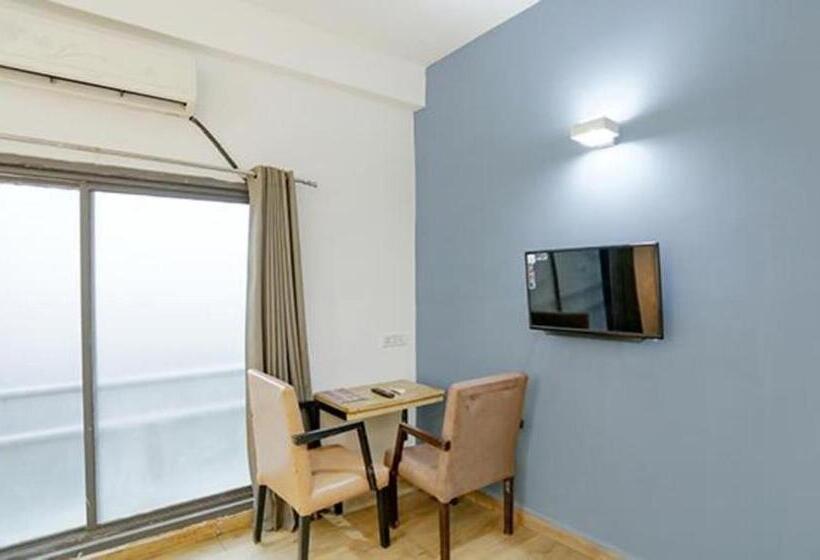 Fabhotel F9 Sector 51