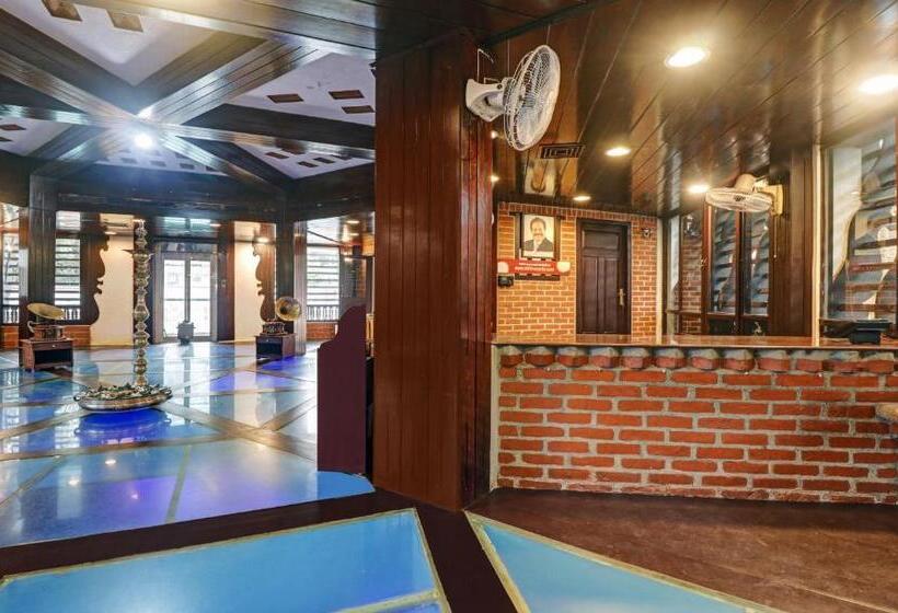 בית מלון כפרי Treebo Trend God S Own Country Ayurveda Resorts