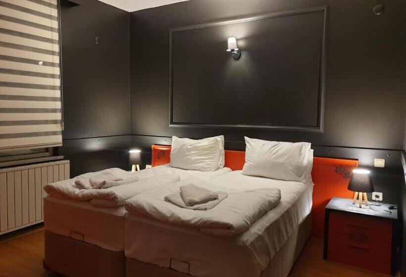 Sporköy Hotel & Beach Club