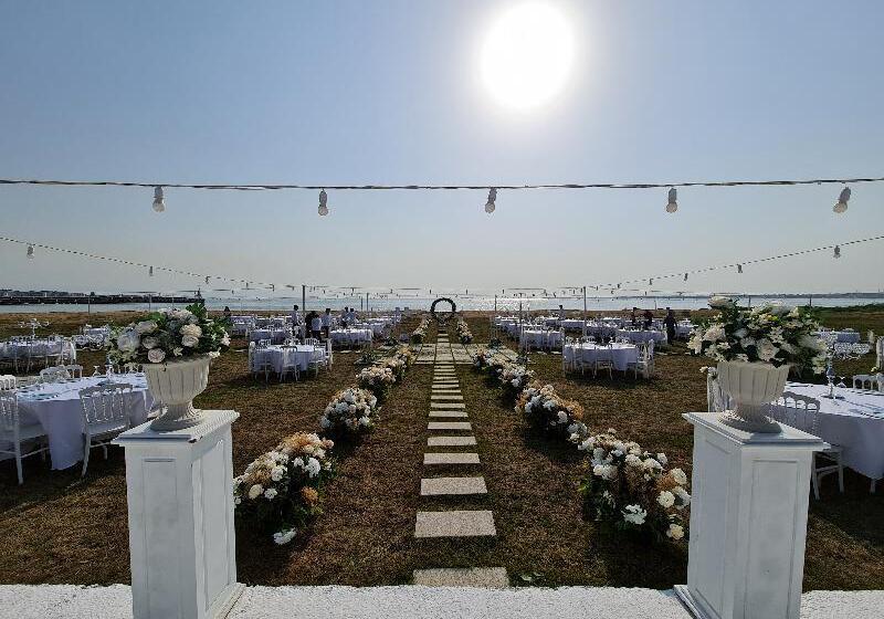 Sporköy Hotel & Beach Club