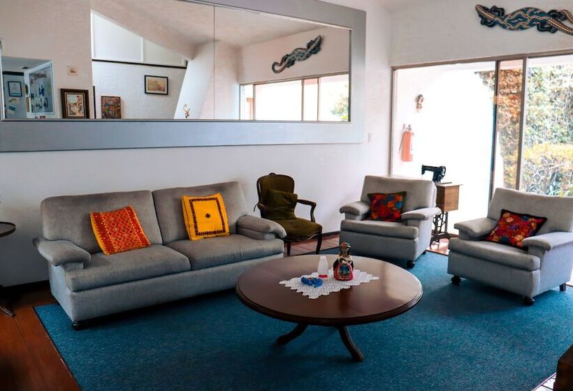 Общежитие Hostal Cuija Coyoacán